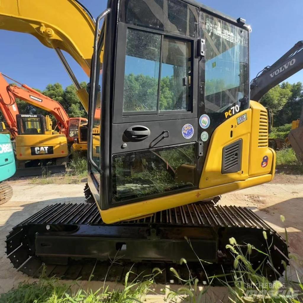 Komatsu PC 70 Beltegraver
