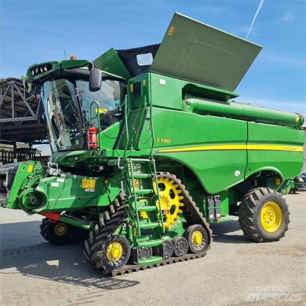 John Deere S 790 Skurtreskere