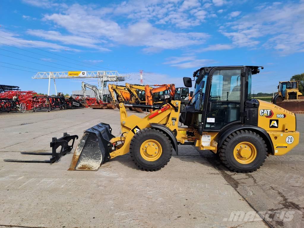 CAT 906 (Bucket+Forks) Hjullastere