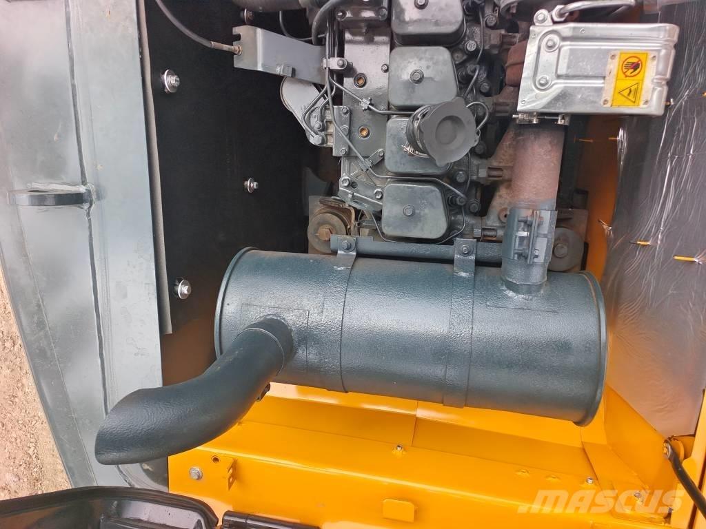 Hyundai 220LC-9S Beltegraver