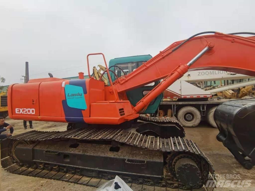 Hitachi EX 200 Beltegraver