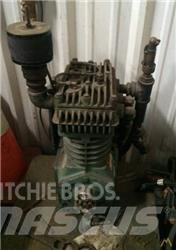 Manitowoc 4000 W Kran deler og utstyr