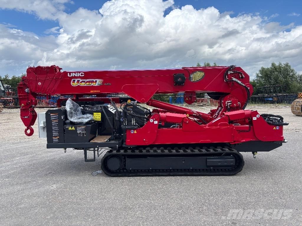 Unic URW 806 Røff terreng kraner