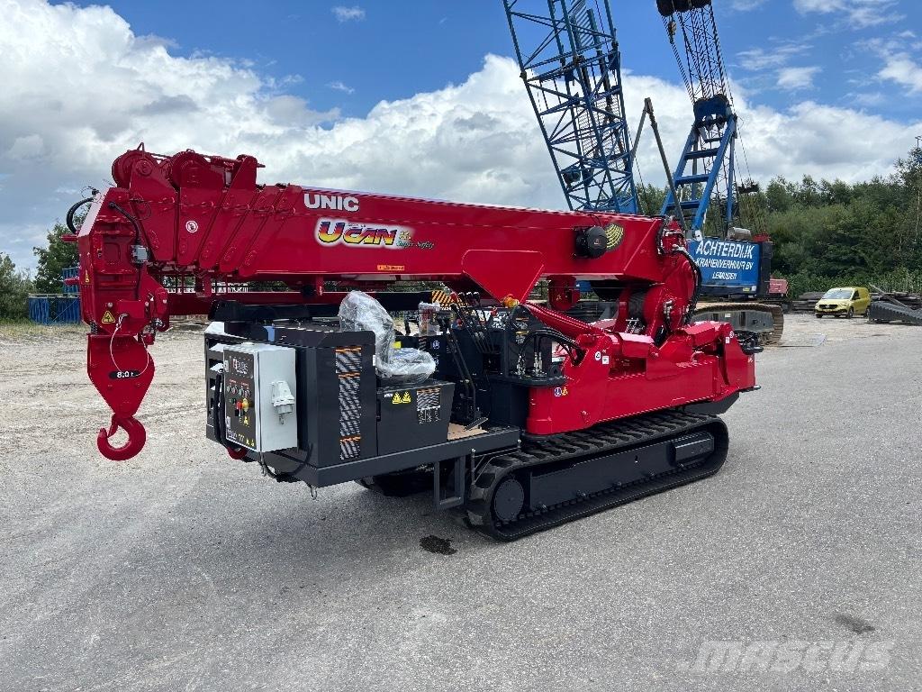 Unic URW 806 Røff terreng kraner