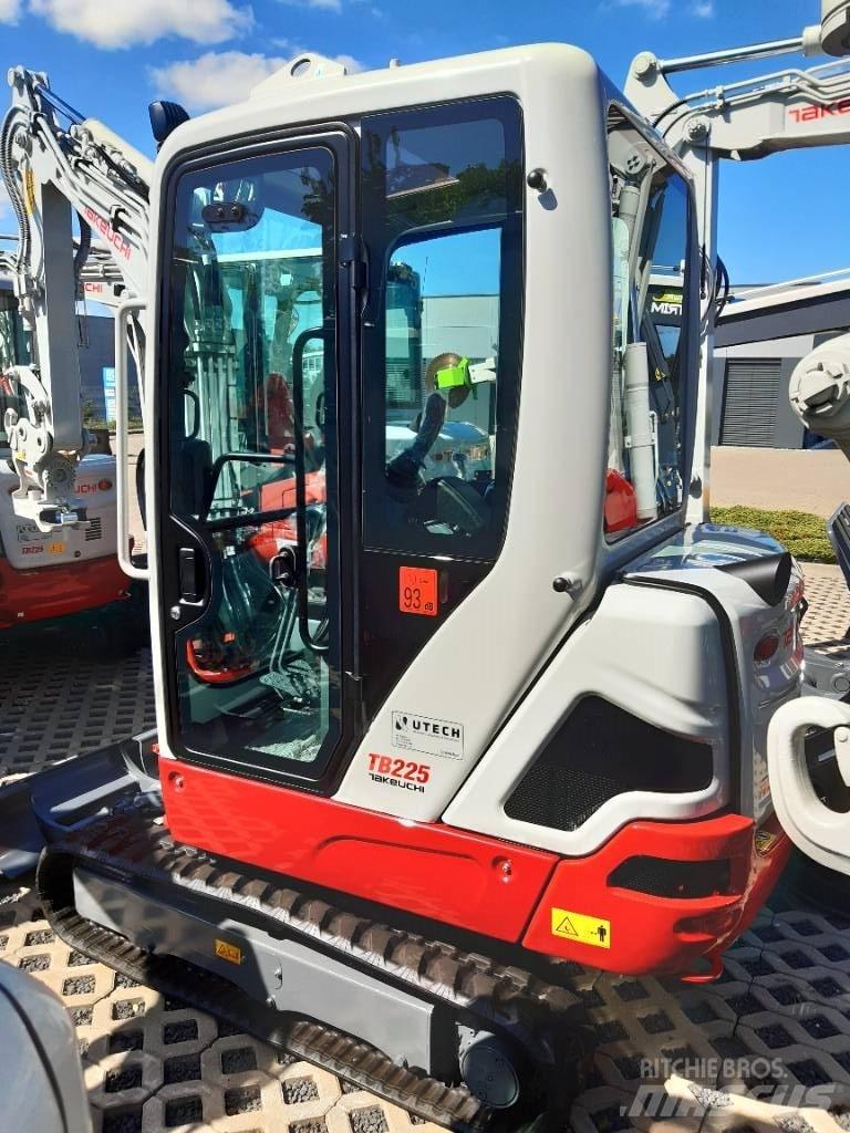 Takeuchi TB225 V3 Minigravere <7t