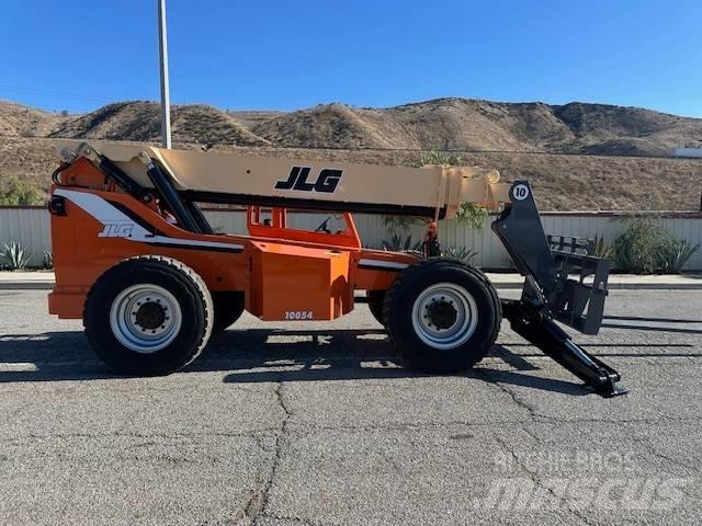 JLG 1055 Teleskoplastere