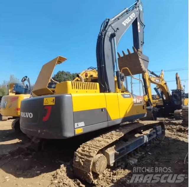 Volvo EC 300 D L Beltegraver