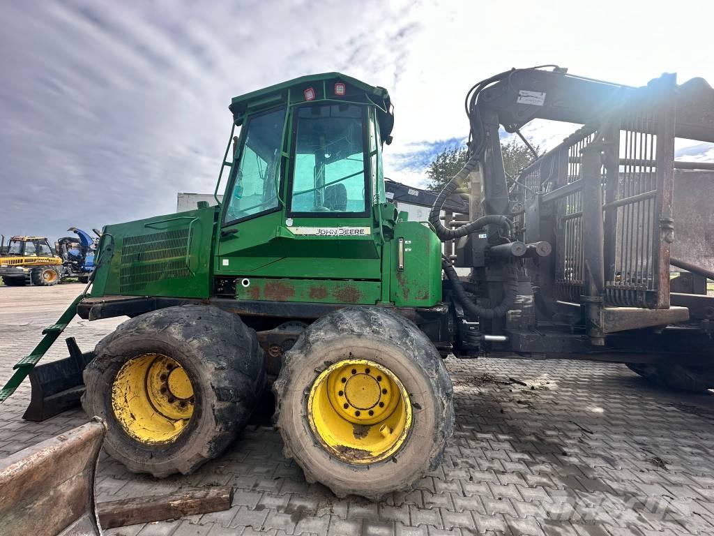 John Deere 1410D Lassbærere