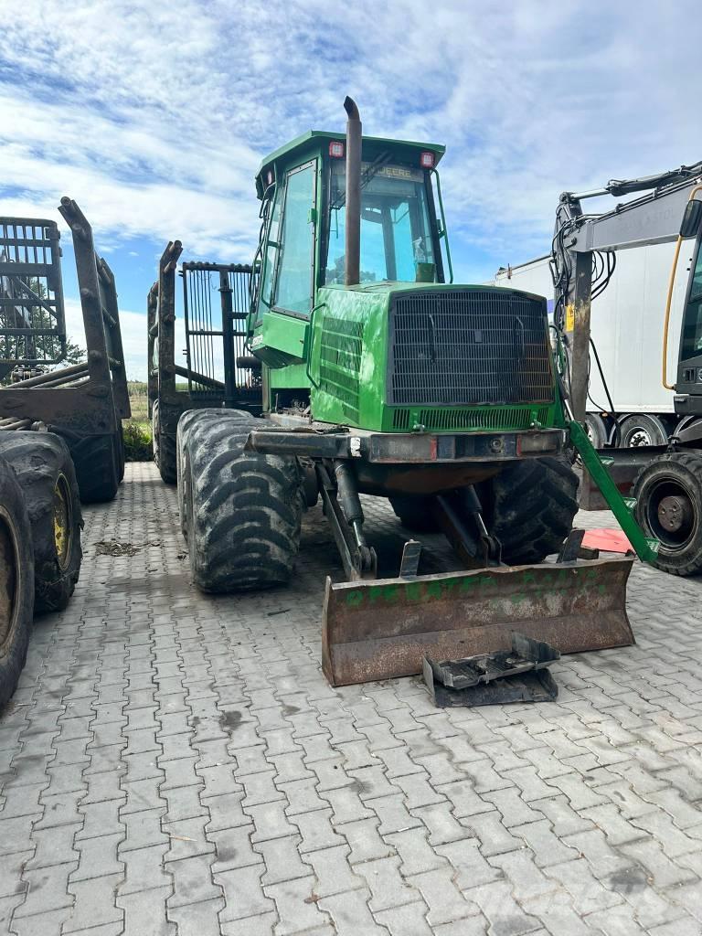 John Deere 1410D Lassbærere