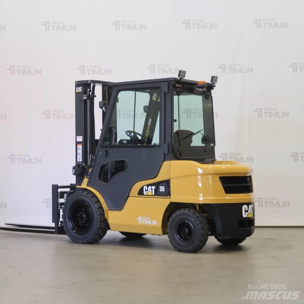 CAT DP35NT Diesel Trucker