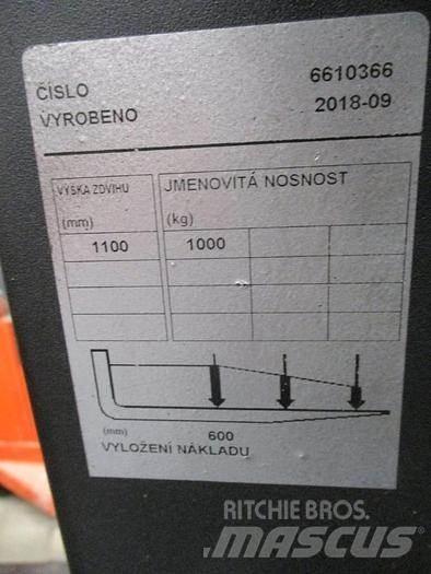 Toyota OSE 100W Lavtløftende plukketruck