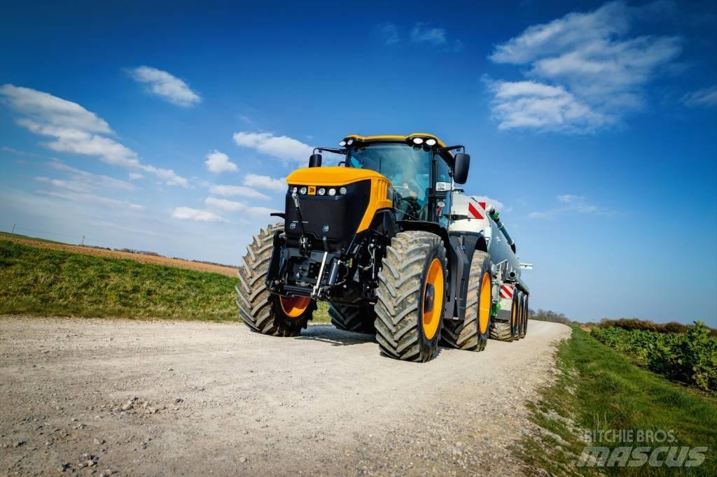 JCB 8330 Traktorer