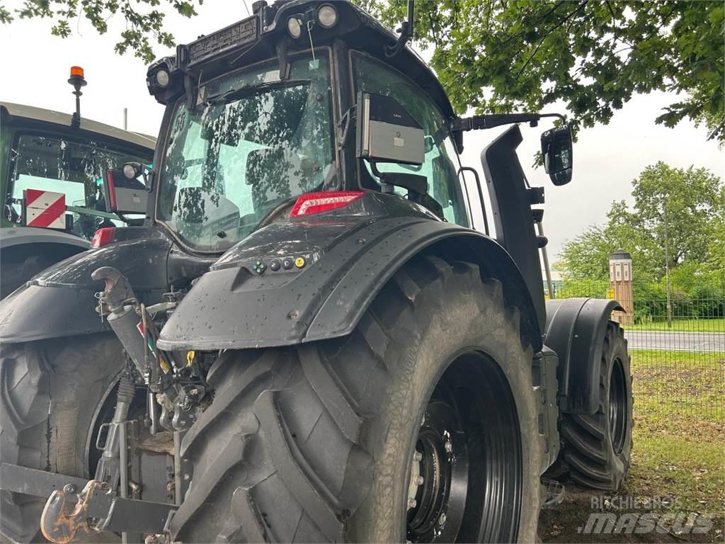 Valtra T 235 D Traktorer