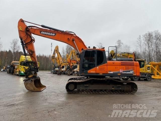 Doosan DX 255 LC-5 Beltegraver