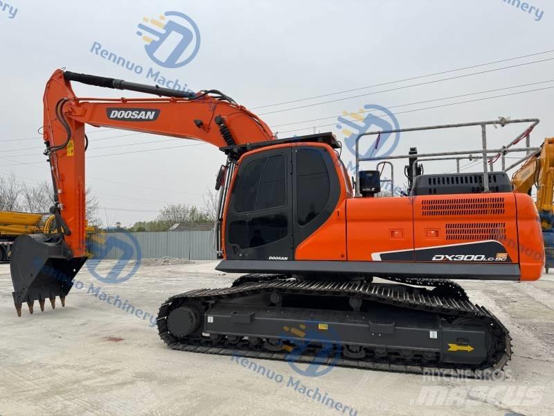 Doosan DX 300 LC-9C Beltegraver