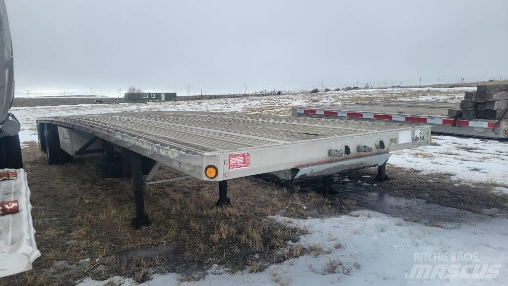 Reitnouer 48' Flatbed Planhengere