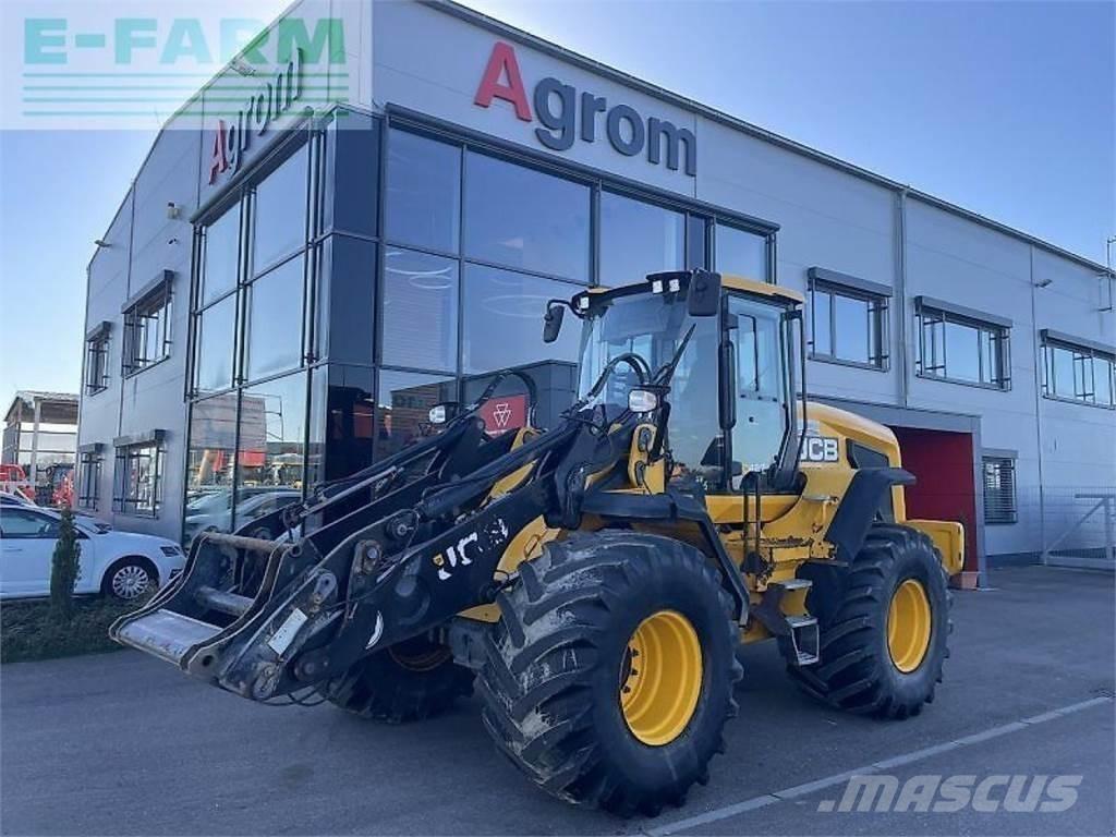 JCB 427 ht agri Minigravere <7t