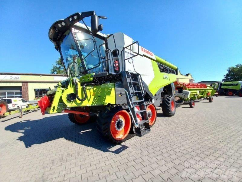 CLAAS Lexion 6800 TT Skurtreskere