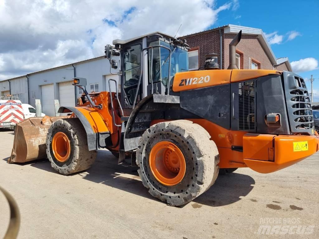 Hitachi ZW 220 Hjullastere
