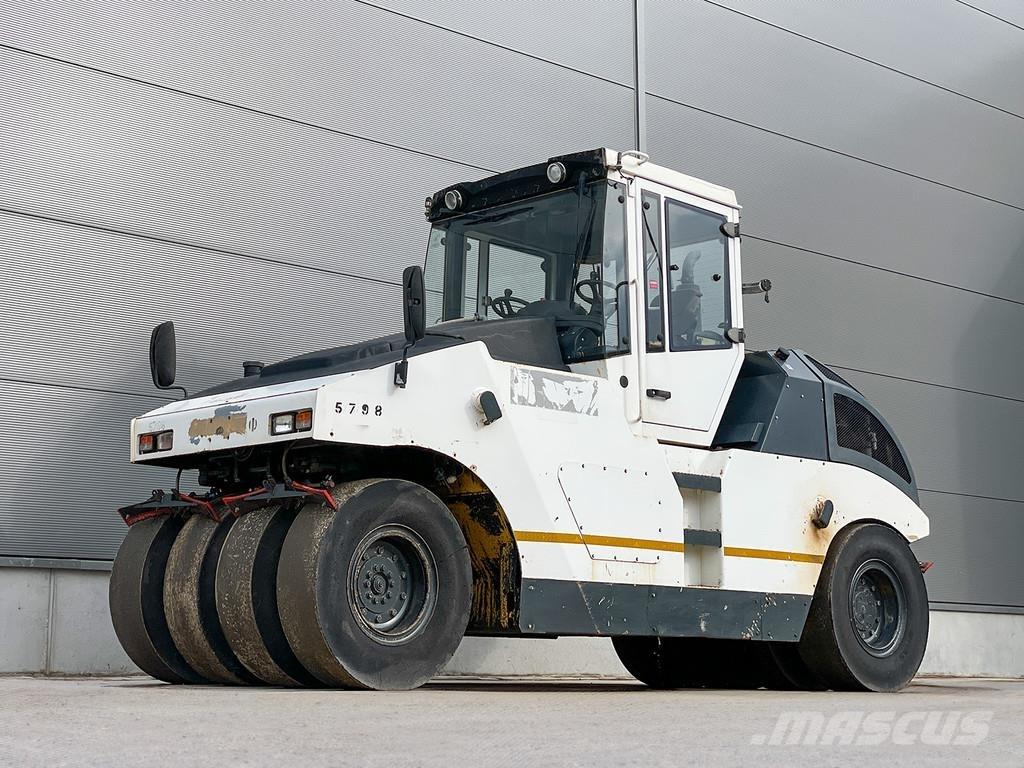 Bomag BW 24 RH Gummihjulsvalser