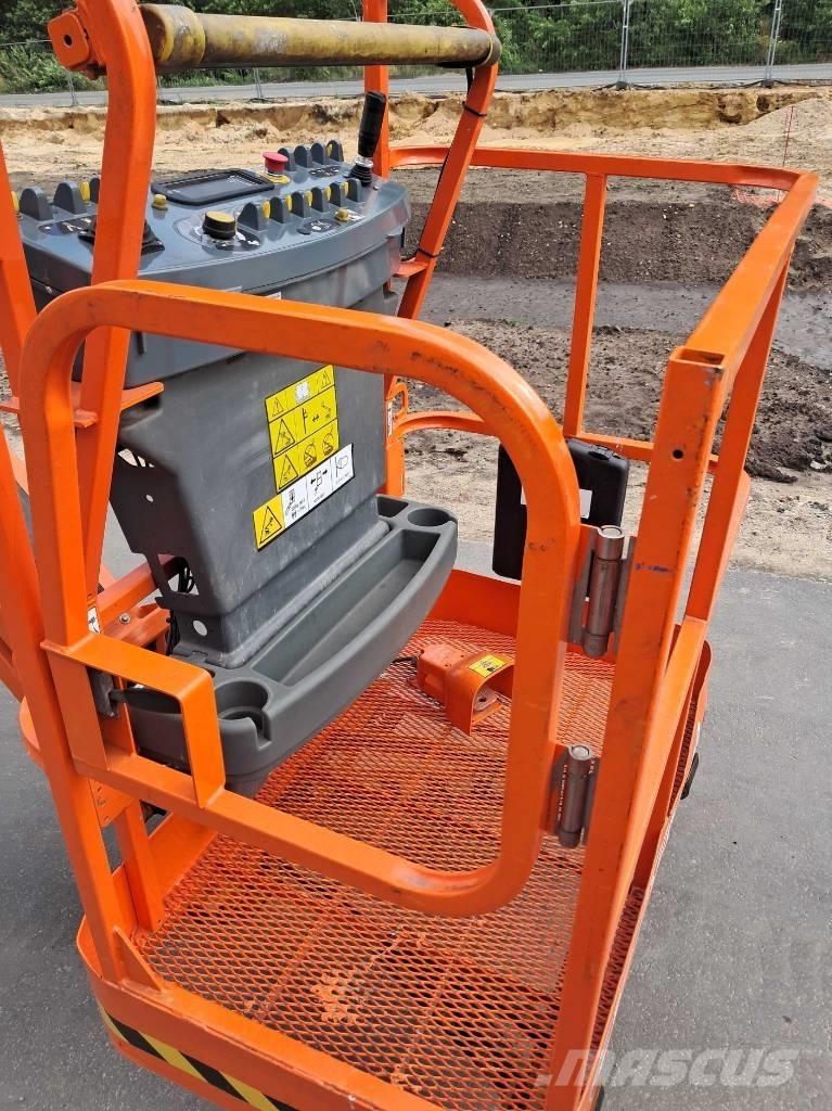 JLG E 300 AJP Leddede bomlifter