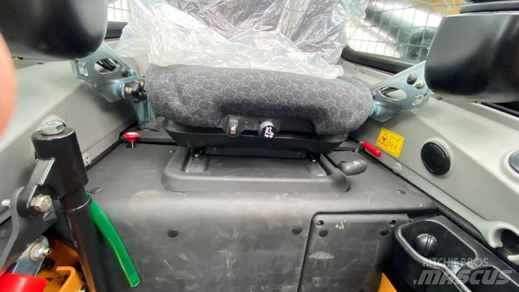 CASE SV 250B (5 units) Kompaktlastere
