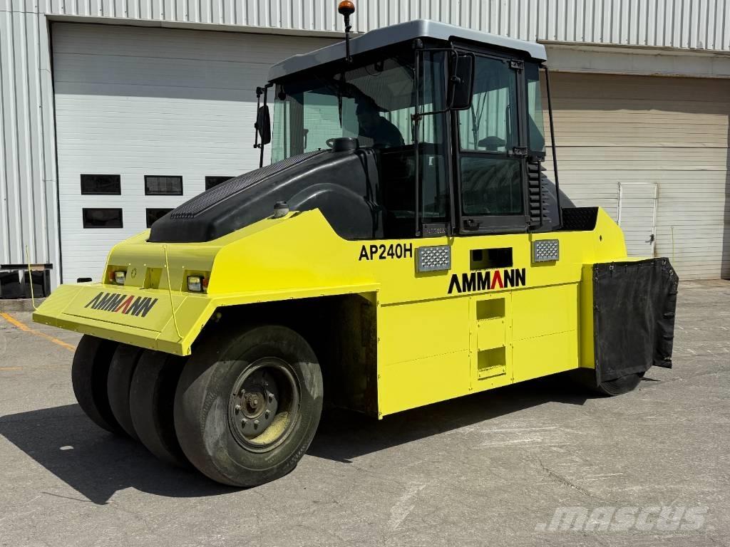 Ammann AP 240 H Gummihjulsvalser