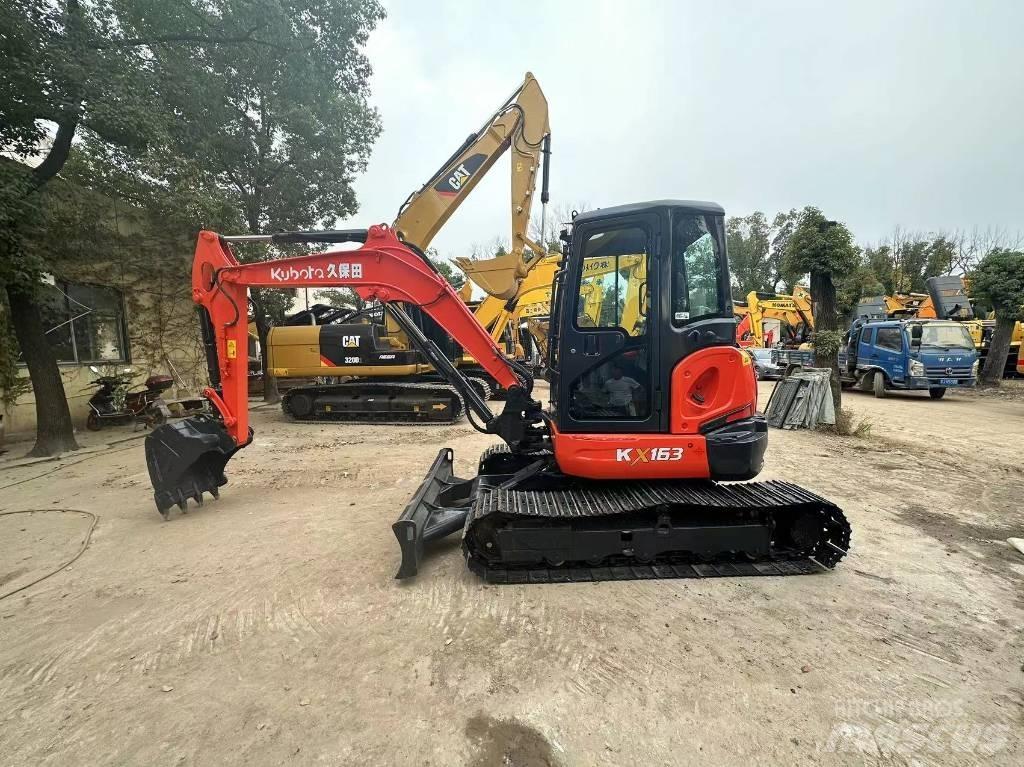 Kubota 163 Beltegraver