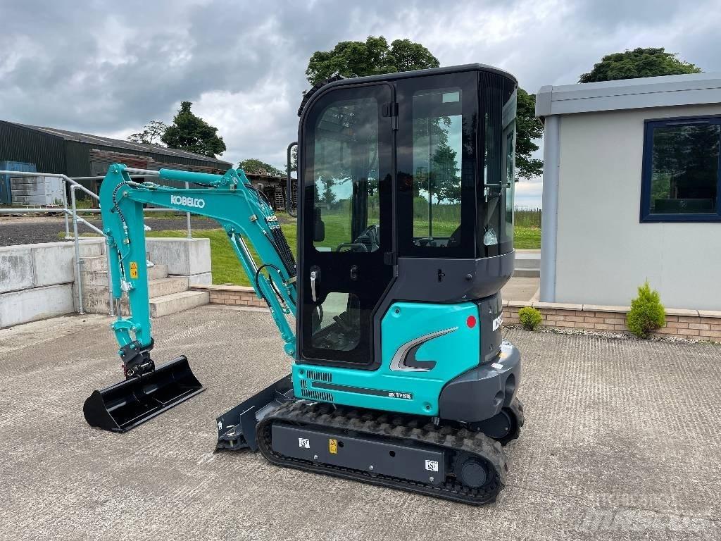 Kobelco SK17SR-3E Minigravere <7t