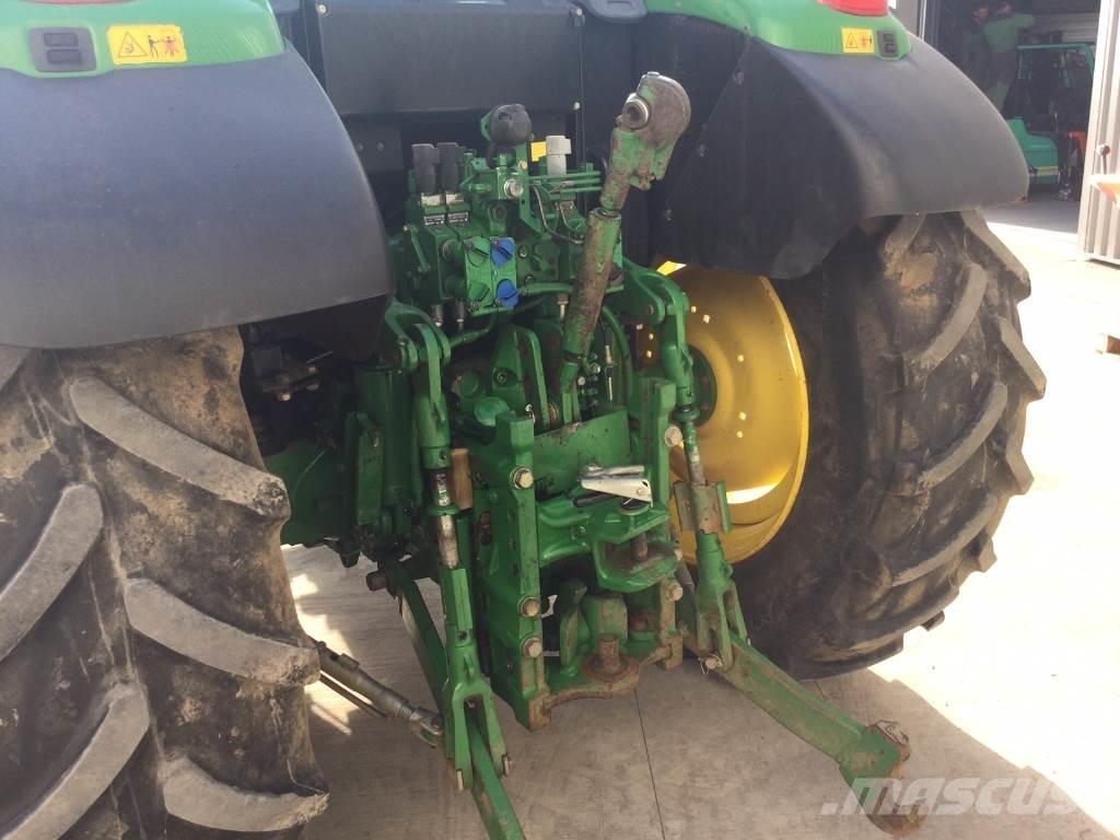 John Deere 6125M Traktorer