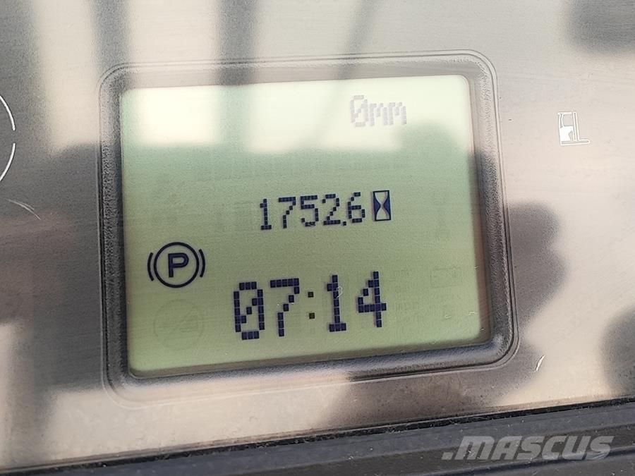 Linde R12B-01 Skyvemasttruck