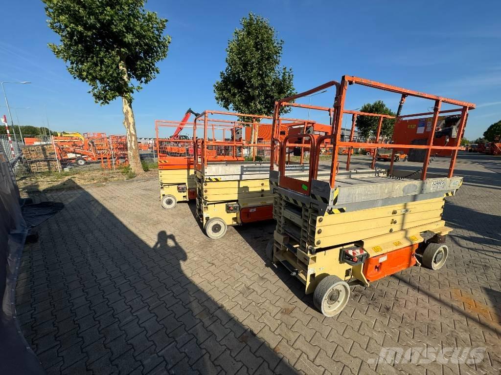 JLG 3246 ES Sakselifter