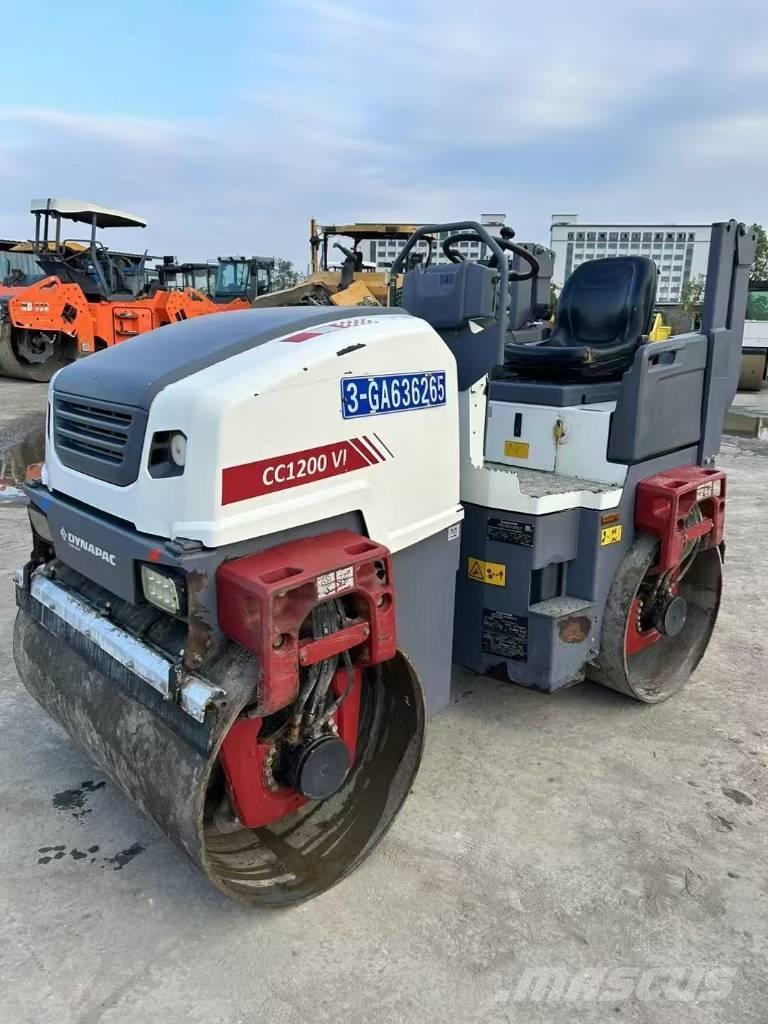 Dynapac CC 1200 Tandem Valser