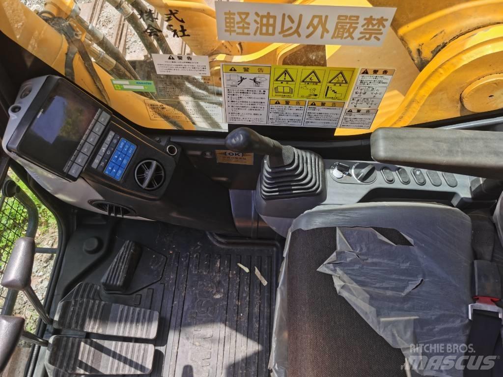 Komatsu PC 450-8 Beltegraver