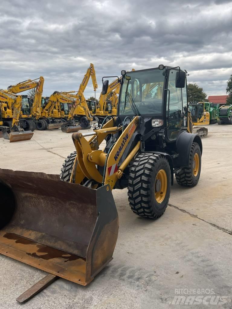 Komatsu WA80M-8 Minilastere