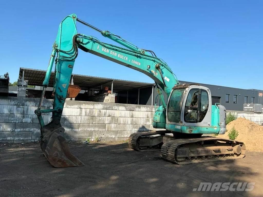 Kobelco SK235SR Beltegraver