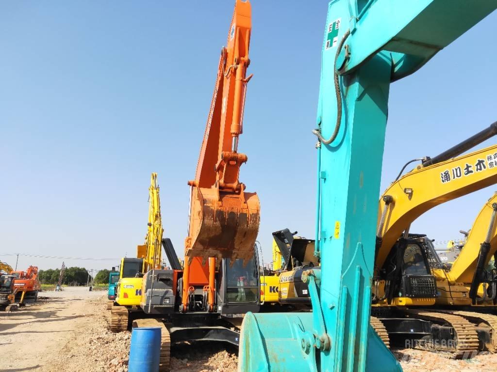 Hitachi ZX 240-3 Beltegraver