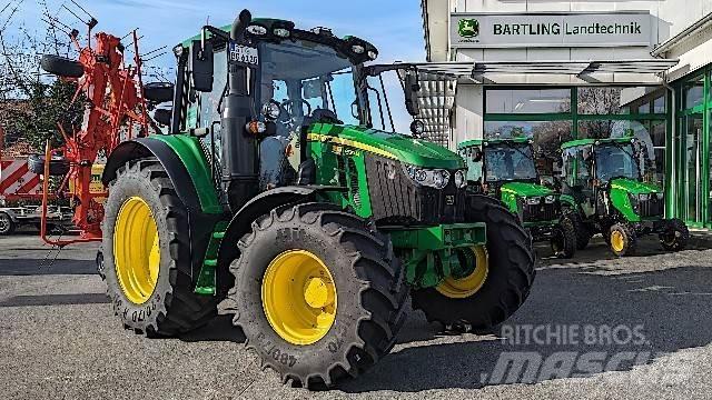 John Deere JD 6120M Traktorer