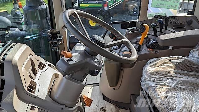 John Deere JD 6120M Traktorer