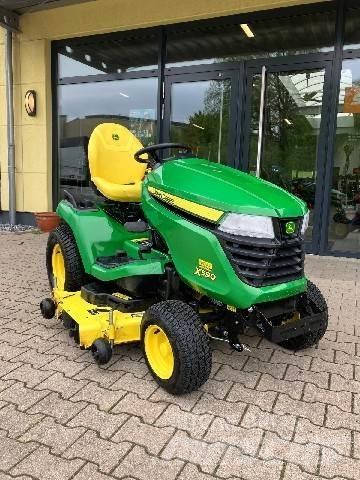 John Deere X590 Sitteklippere