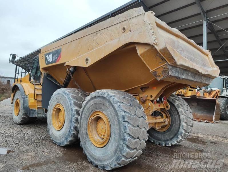 CAT 740GC Rammestyrte Dumpere