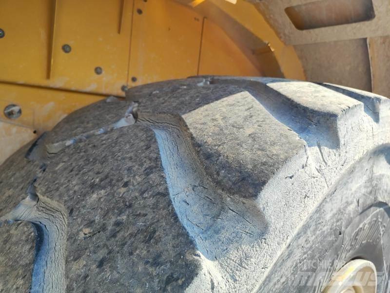 CAT 966M Hjullastere