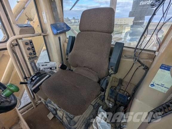 CAT 140 H Veihøvler