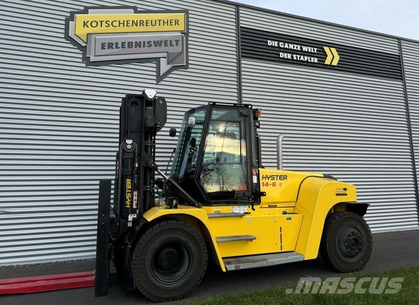 Hyster H14XD6 Diesel Trucker