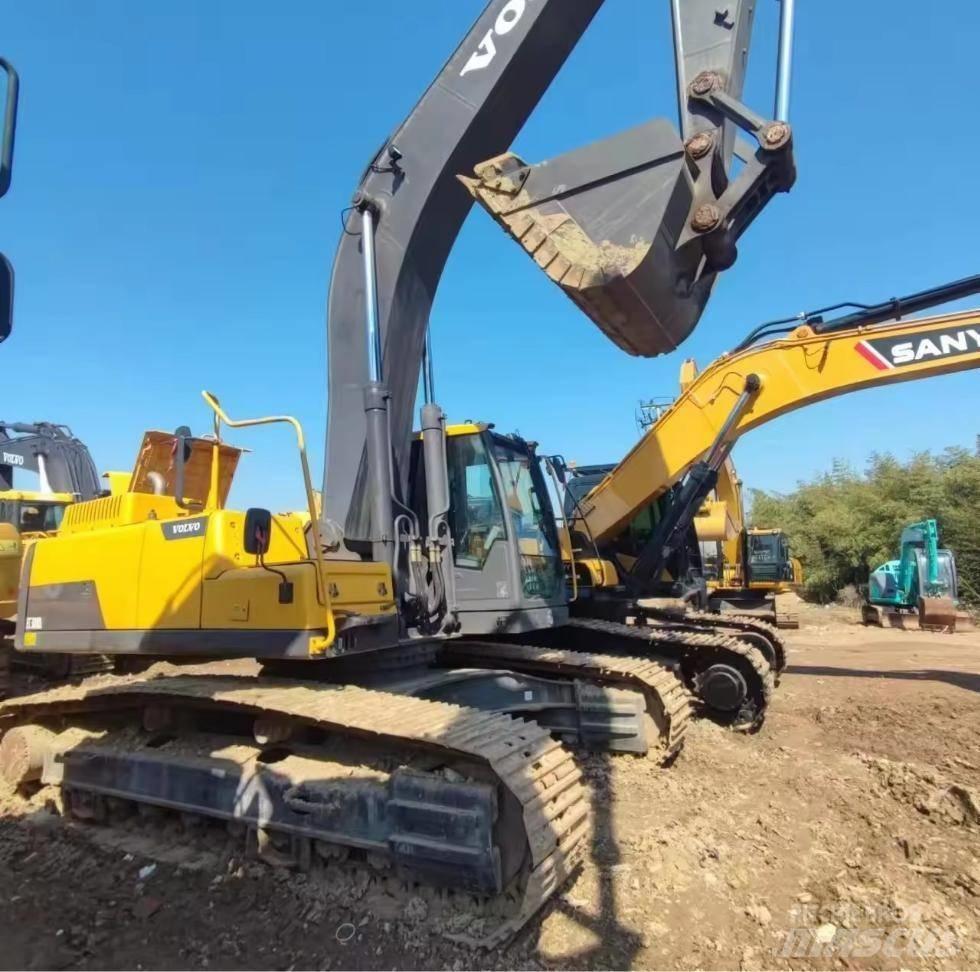 Volvo EC 300 D L Beltegraver