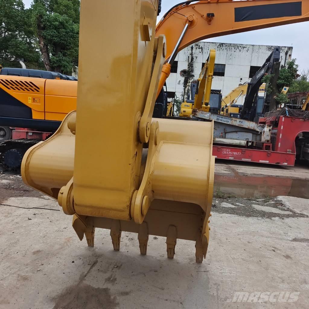 CAT 320 D Beltegraver