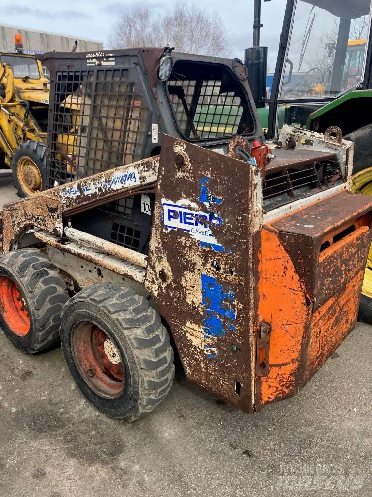 Bobcat 743 Kompaktlastere