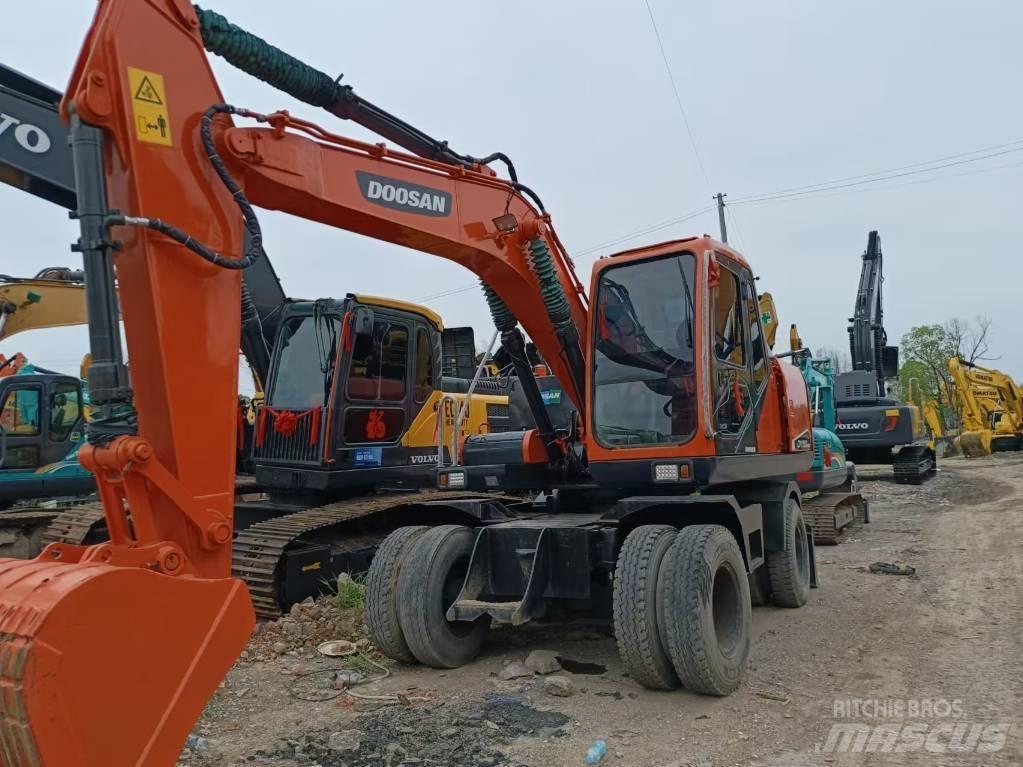 Doosan 150 W-7 Hjulgravere