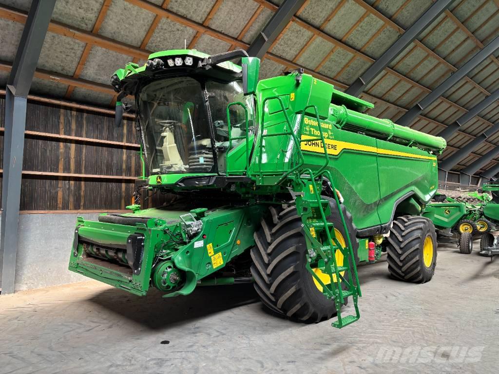 John Deere X9 1000 Skurtreskere