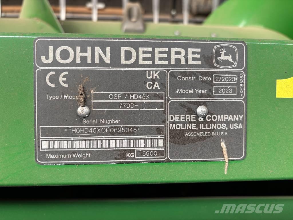 John Deere X9 1000 Skurtreskere
